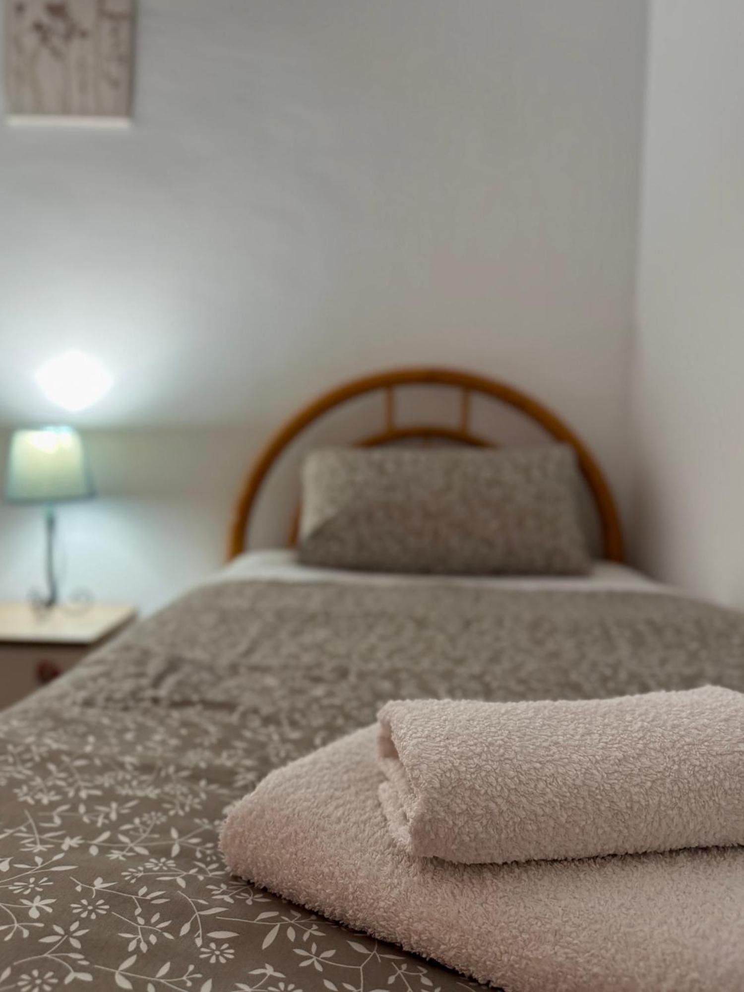 Apartamento Centrico Puente Romano Córdoba Exterior foto